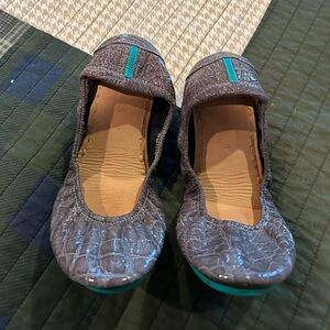 Tieks Ballet Flats Size 9 Slate Grey Croc patent